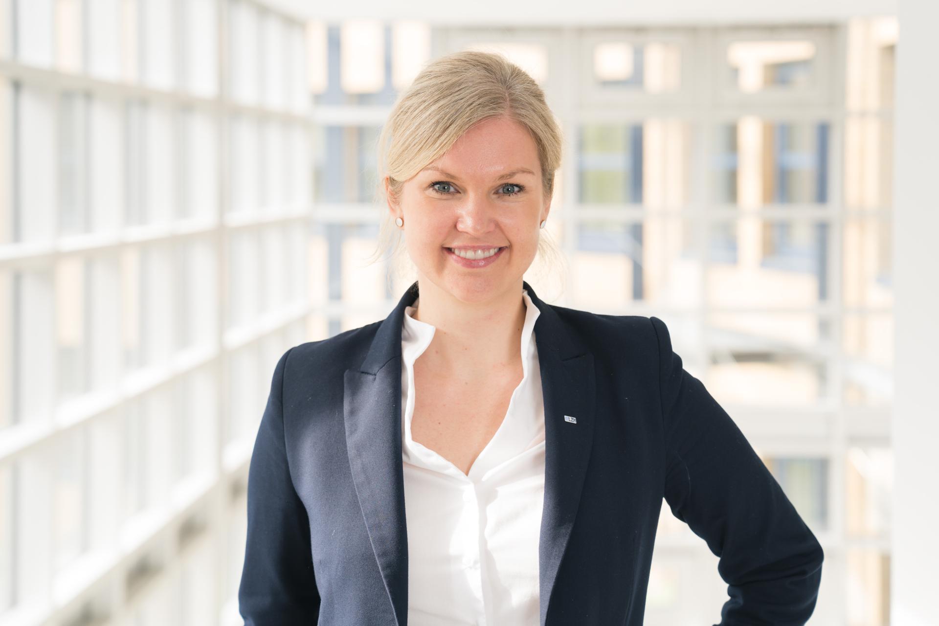 Lena Bennefeld ist neue Geschäftsführerin des Laser Zentrums Hannover. Foto: LZH Lena Bennefeld ist neue Geschäftsführerin des Laser Zentrums Hannover.